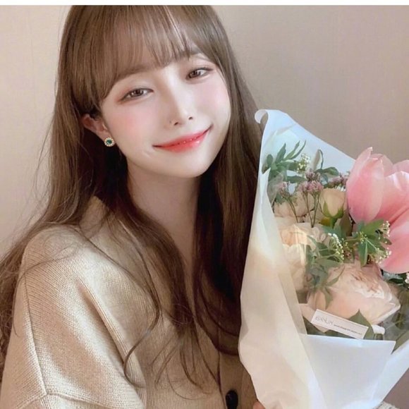 💙💕💕Last oneGreen Cat Eye Stone Style Pearl Stud Earrings - Picture 9 of 13